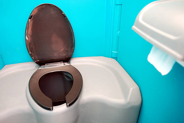 Portable Toilet Options We Offer in Remerton, GA